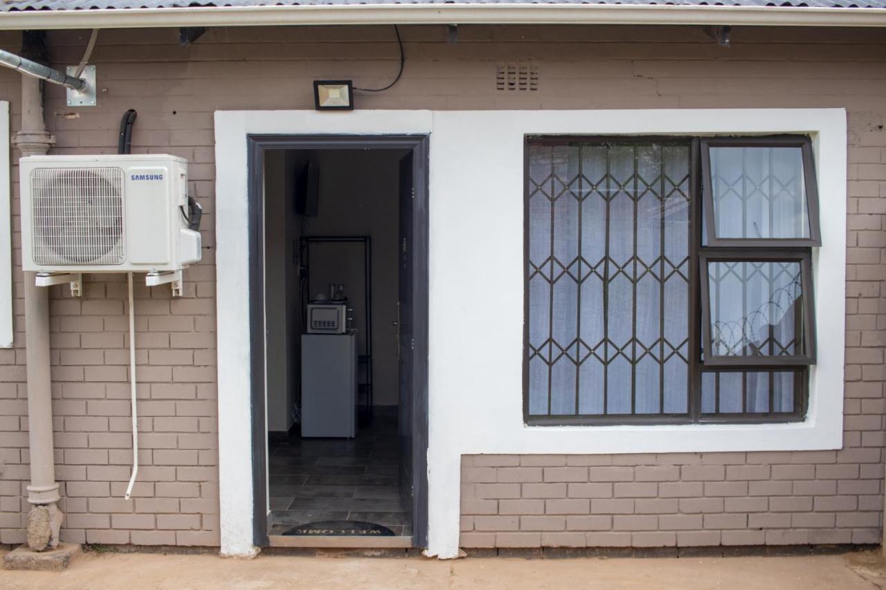 Hillas Ridge Guesthouse Vanderbijlpark Exterior photo